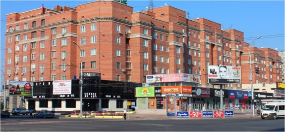 В центре Новосибирска продаются два крупных коммерческих помещения
 1
