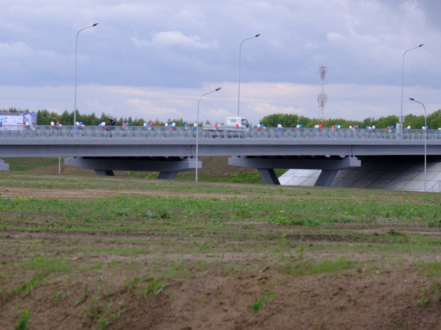 Открыли движение по мосту на второй транспортной развязке Восточного обхода