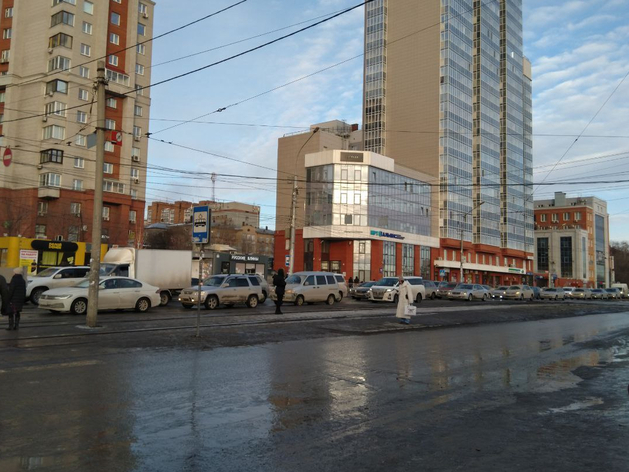 Где не рекомендовано парковаться во время уборки улиц в Новосибирске?