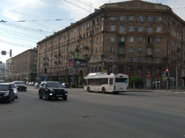 Выставили на торги четыре объекта недвижимости в Новосибирске