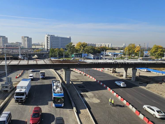 Запустили движение по съезду левобережной развязки 4 моста в Новосибирске