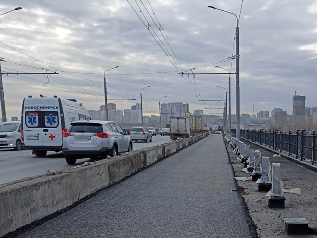 На 4 дня ограничат проезд по Октябрьскому мосту в Новосибирске