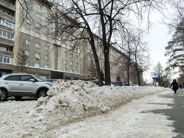 Где в Новосибирске не стоит парковаться в ближайшие сутки?