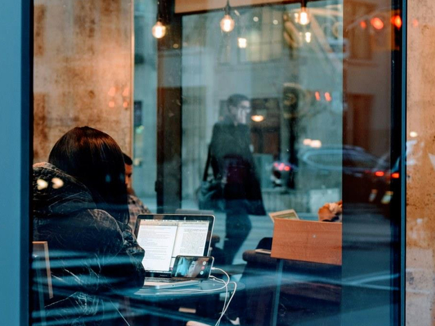 Мошенники предлагают «работу», чтобы выманить деньги Мошенники предлагают «работу», чтобы выманить деньги