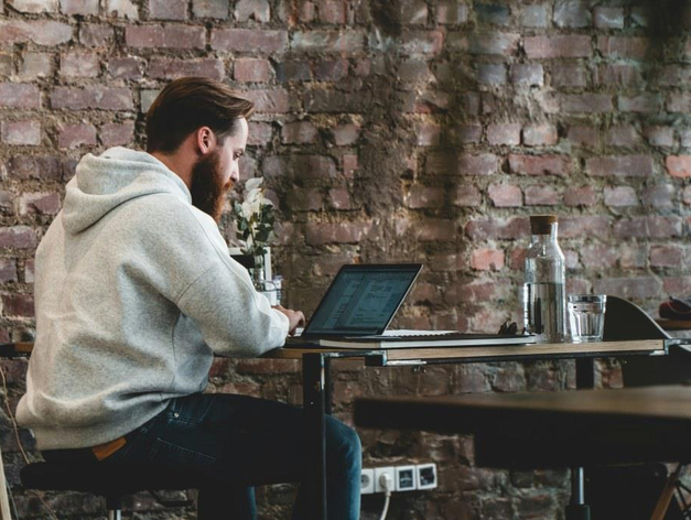 Ред флаги: что молодежь считает неприемлемым на работе и чего хочет от работодателя