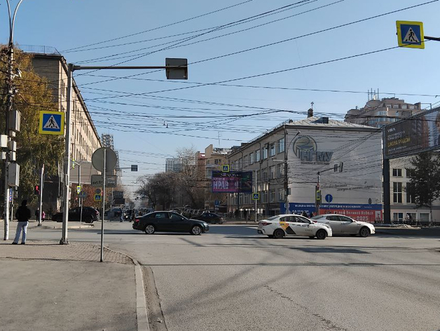 В двух районах Новосибирска запретят парковку и проезд транспорта В двух районах Новосибирска запретят парковку и проезд транспорта