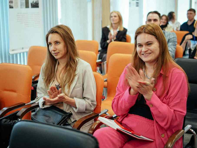 Четырехдневка в Новосибирске: бизнес хочет, но боится