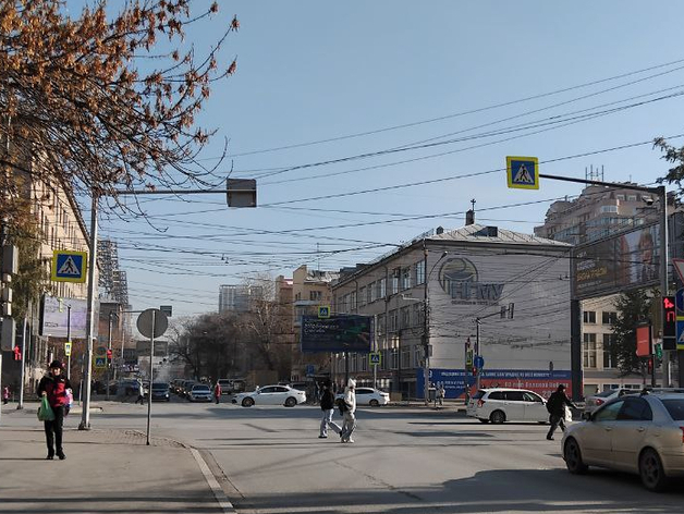 Ограничения и односторонний проезд ввели на нескольких улицах Новосибирска Ограничения и односторонний проезд ввели на нескольких улицах Новосибирска