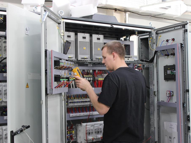 Уже пятый производитель электротехнического оборудования присоединился к нацпроекту 
 Уже пятый производитель электротехнического оборудования присоединился к нацпроекту