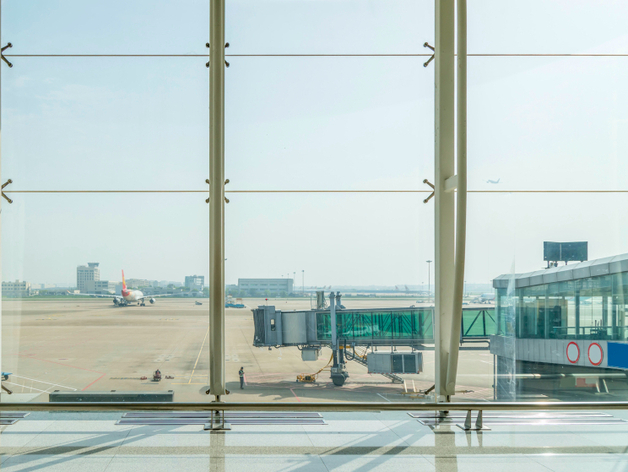 Новосибирская компания отремонтирует барнаульский аэродром почти за 3 миллиарда