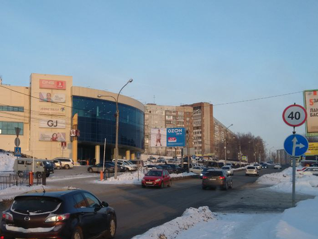 Новосибирская мэрия попросила автомобилистов не парковаться в местах уборки снега Новосибирская мэрия попросила автомобилистов не парковаться в местах уборки снега