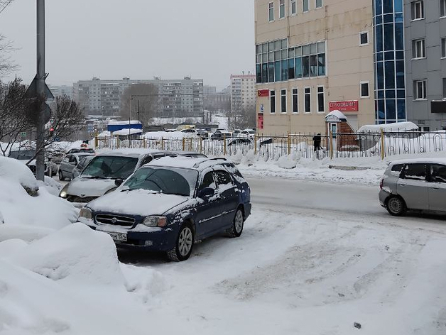 Запретят парковку транспорта в Октябрьском районе Новосибирска Запретят парковку транспорта в Октябрьском районе Новосибирска