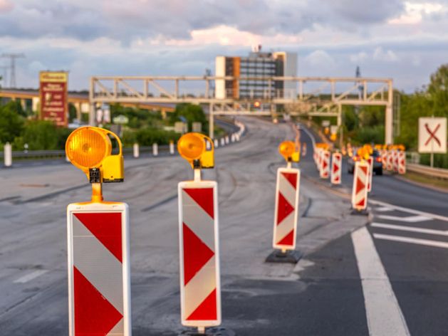 Мэрия ищет подрядчиков на ремонт дорог в Новосибирске за 2,2 миллиарда Мэрия ищет подрядчиков на ремонт дорог в Новосибирске за 2,2 миллиарда