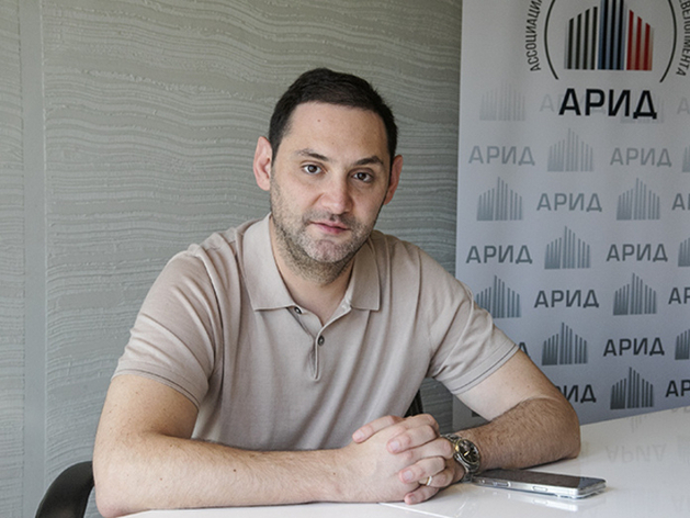 Роман Берсон: «Новые ограничения убьют строительный рынок Новосибирска»
Роман Берсон: «Новые ограничения убьют строительный рынок Новосибирска»